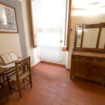 Apartment Via Giglio Florence
